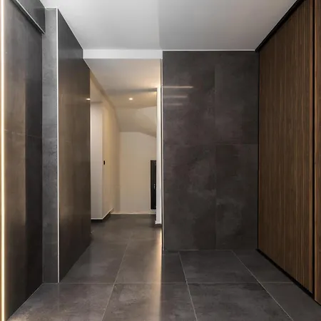 Aparthotel Fos Premium By Halu! - Modern Living In A Brand New Building 3*